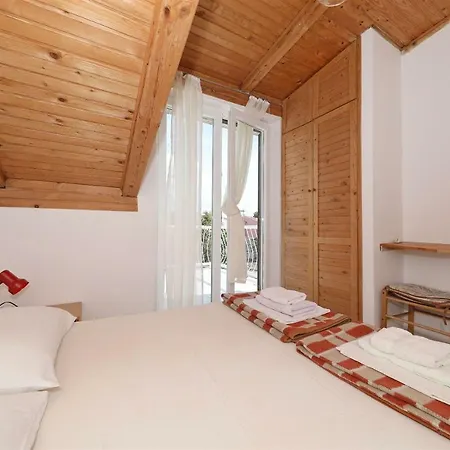 Botanica Apartment